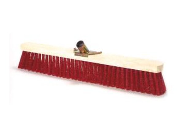 Balais atelier PVC rouge douille métal 28 mm